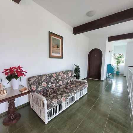 Bed and Breakfast Casa Da Edna Гуаружа Экстерьер фото