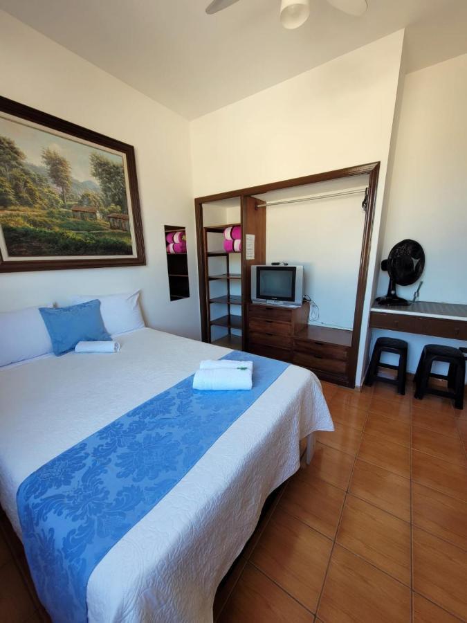 Bed and Breakfast Casa Da Edna Гуаружа Экстерьер фото