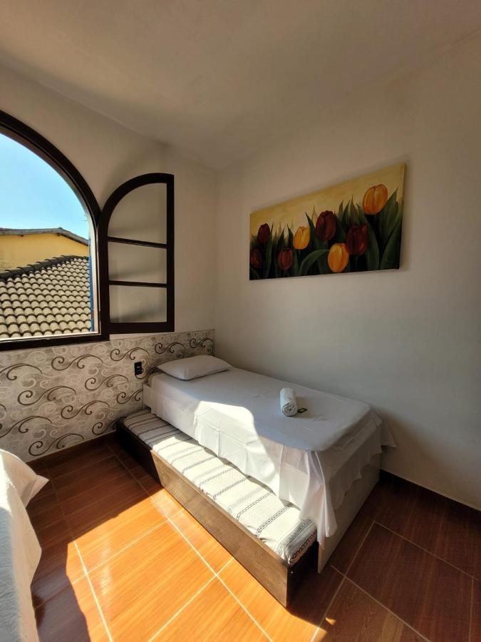 Bed and Breakfast Casa Da Edna Гуаружа Экстерьер фото